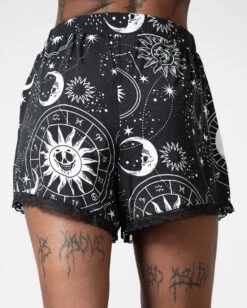 KILLSTAR Cosmos Shorts -Halloween Kostüm Geschäft killstar cosmos shorts astro print sonne mond sterne shorts gothic shorts gothic accessoires und geschenkideen killstar cosmos shorts 53518 1