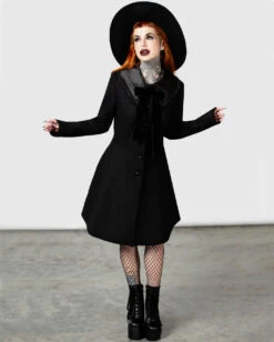 KILLSTAR Druantia Mantel -Halloween Kostüm Geschäft killstar druantia mantel gothic bekleidung gothic mantel gothic fashion killstar bekleidung killstar fashion 54250