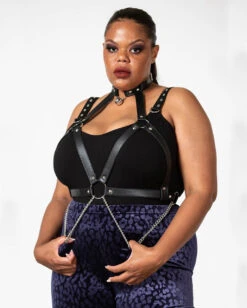 KILLSTAR Madam Meow Harness -Halloween Kostüm Geschäft killstar madam meow harness killstar accessoire kunstleder harness gothic geschenkartikel un accessoires goth kleidung killstar faux leather harness 53473 3