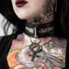 KILLSTAR Mercury Choker Halskette 1 KILLSTAR Mercury Choker Halskette -Halloween Kostüm Geschäft killstar mercury choker halskette killstar halsschmuck merkur anhaenger gothic schmuck gotik geschenk 52484