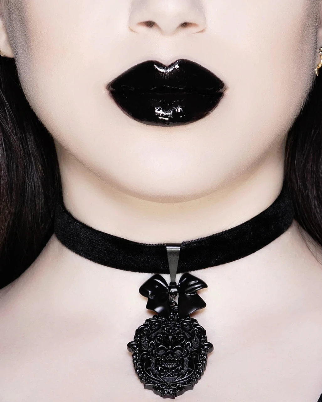 KILLSTAR Sorrows Choker Halskette 3 KILLSTAR Sorrows Choker Halskette